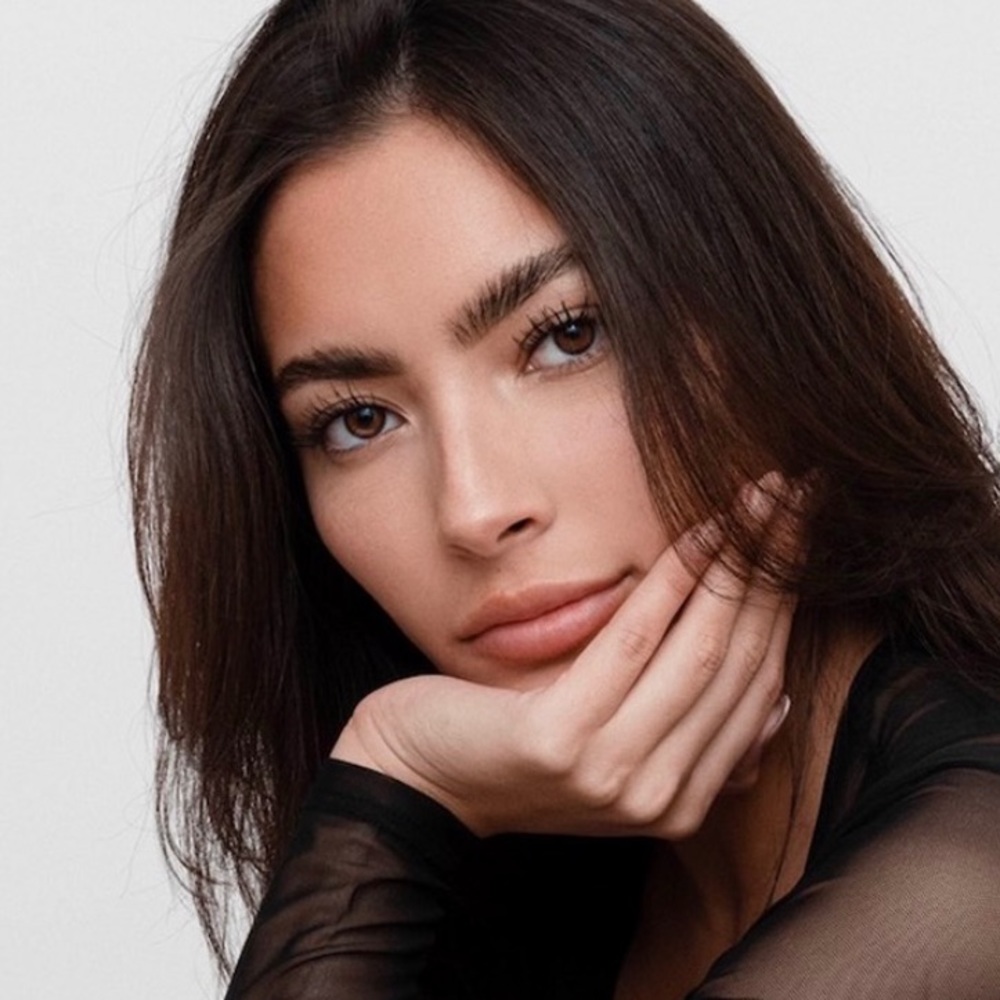 Meet your Posher, Paulina